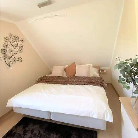 Holiday home Otium Wellness Apartmanhaz *