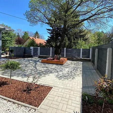 Otium Wellness Apartmanhaz Balatonakarattya