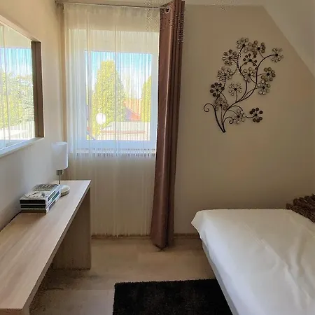 Holiday home Otium Wellness Apartmanhaz Balatonakarattya