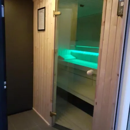 Otium Wellness Apartmanhaz Holiday home Balatonakarattya