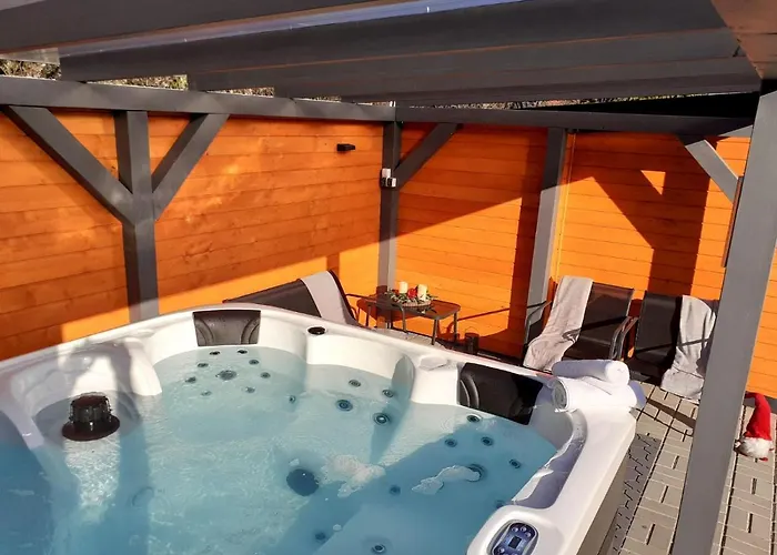 Otium Wellness Apartmanhaz * Balatonakarattya